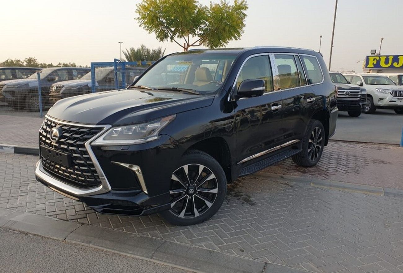 لكزس LX 570 MODIFIED 2020 PETROL EXCELLEN CONDITION