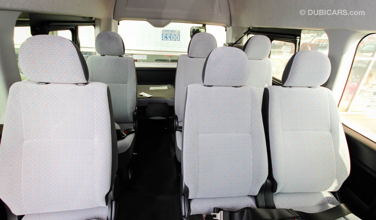 Toyota Hiace GL 2.5L Diesel 16 Seats - For Export Only