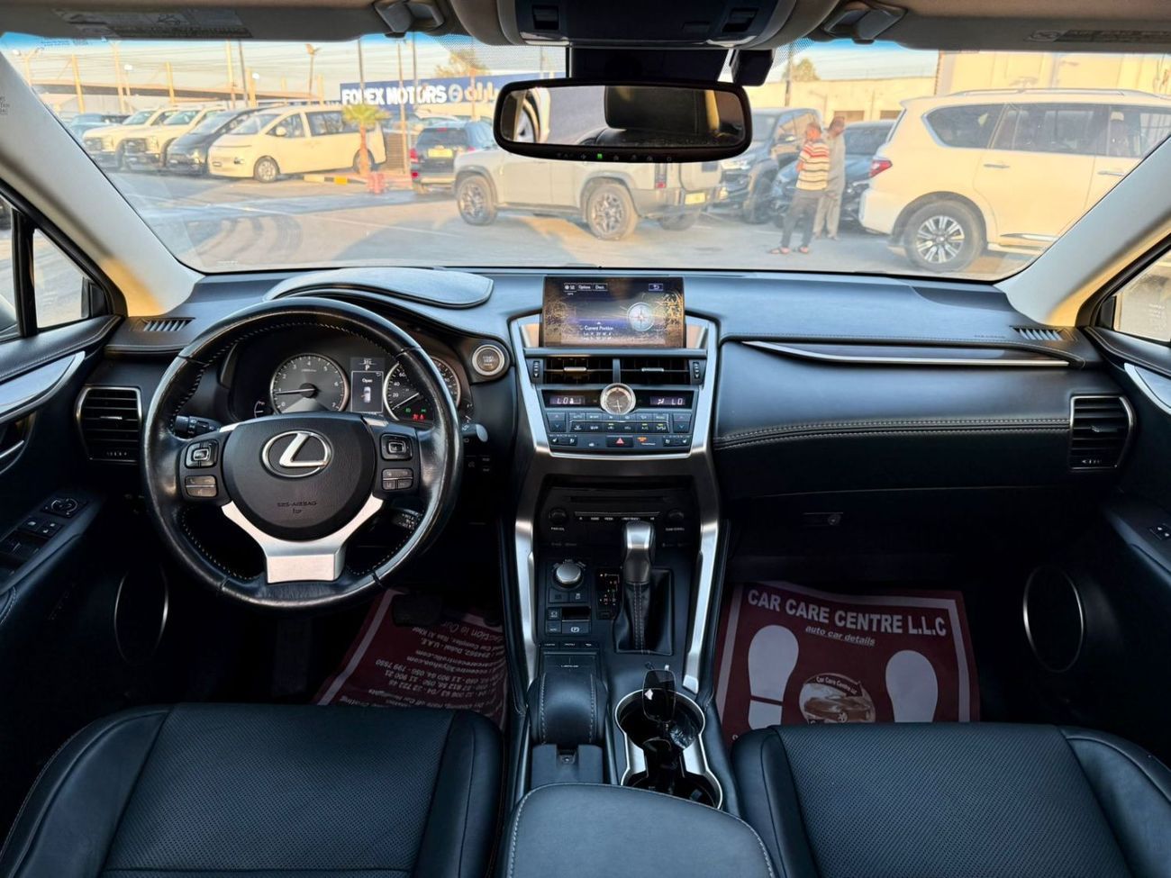 Lexus NX200t LEXUS NX200T - SPECIAL EDITION - WHIT HEAD UP DISPLAY