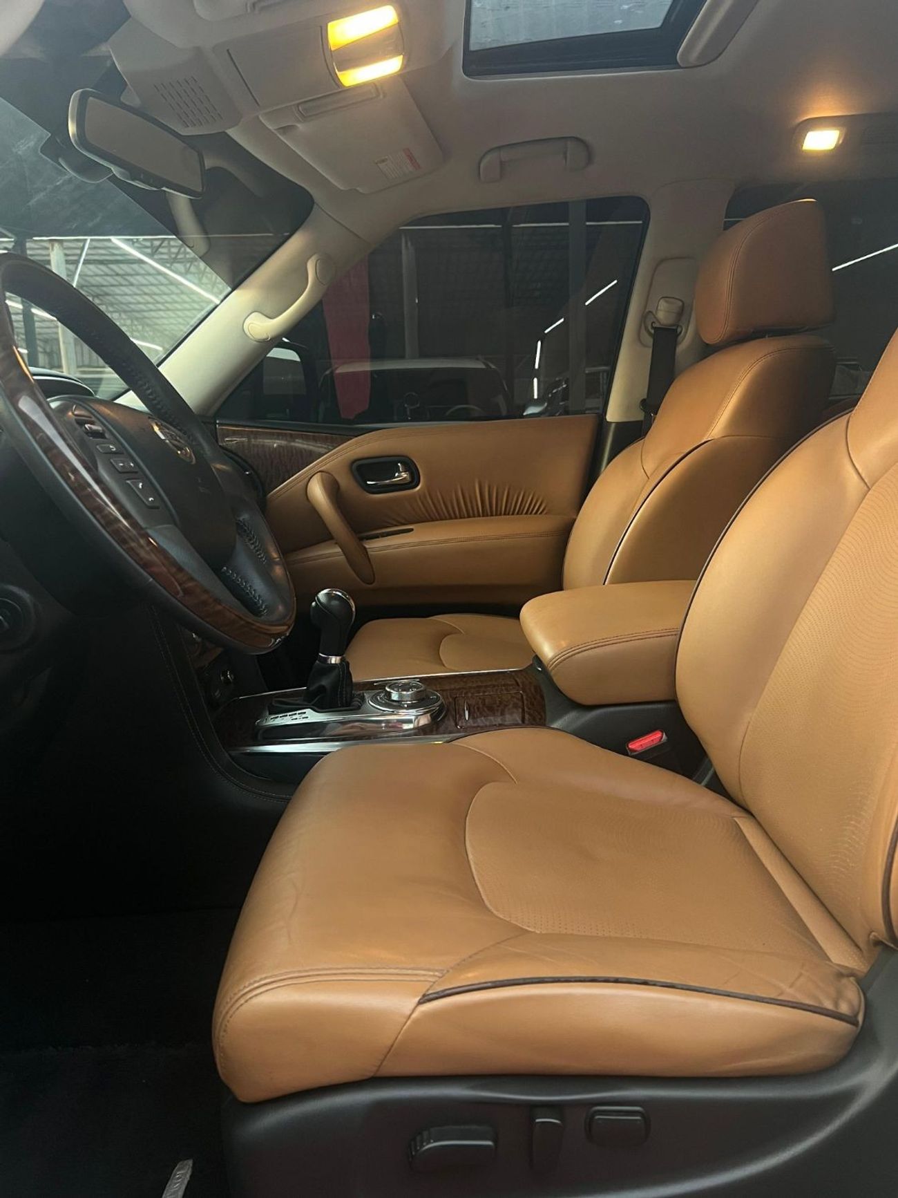 نيسان باترول LE T1