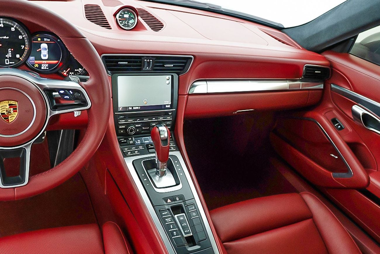 بورش 911 Turbo 3.8L (520 HP) Coupe