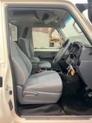 تويوتا لاند كروزر بيك آب DIESEL 4.5 LITER ,RIGHT HAND DRIVE 2022 MODEL