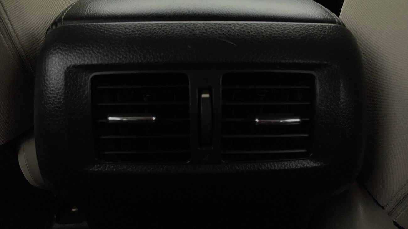 نيسان إكستيرا TITANIUM 2.5 | بدون دفعة مقدمة | اختبار القيادة في المنزل