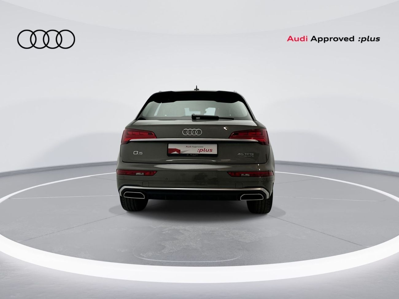 أودي Q5 Q5 S line 45 TFSI quattro 249hp
