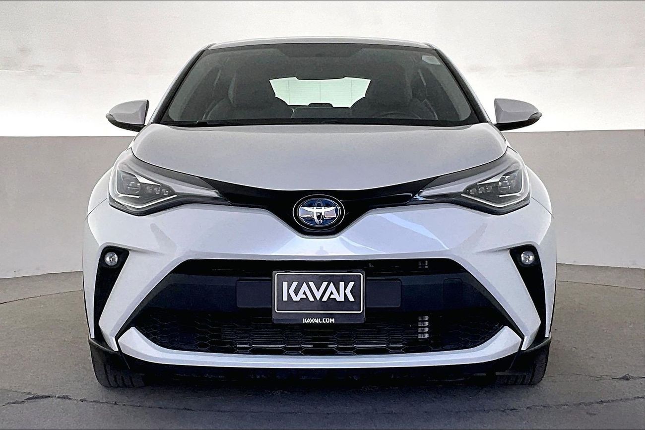 تويوتا CHR GX | National Day Celebration | شامل الضمان | 0 ﺪﻔﻋﺓ ﺃﻮﻟﻯ