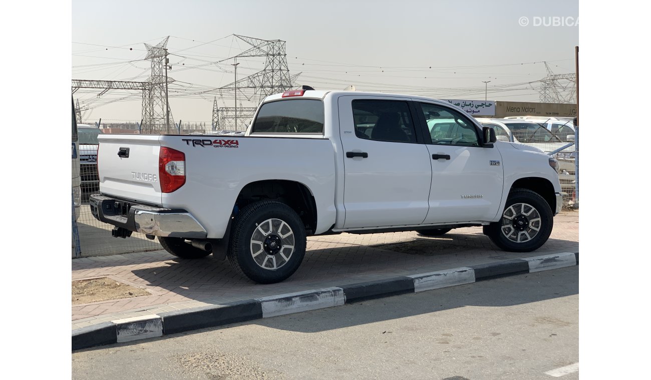 Toyota Tundra TRD OFFROAD  2021 5.7 L