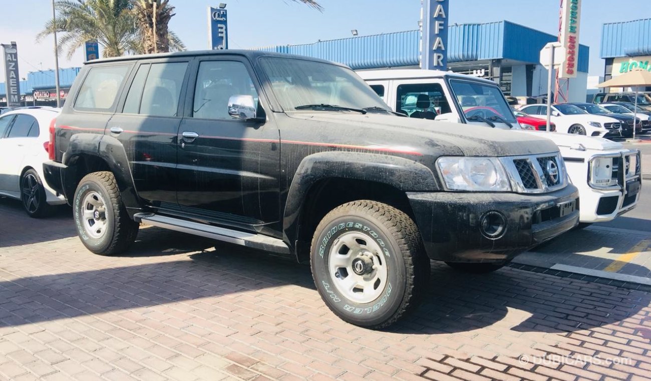 Nissan Patrol Safari AT Leather seats , rear camera , Navigation / 3 Years local dealer warranty VAT inclusive