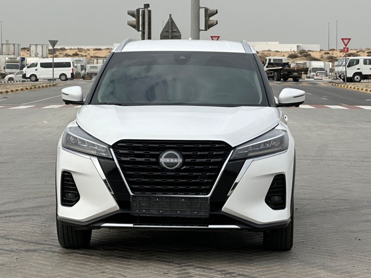 نيسان كيكس موديل 2024 حاله ممتازه من الداخل والخارج فل مواصفات بصمه