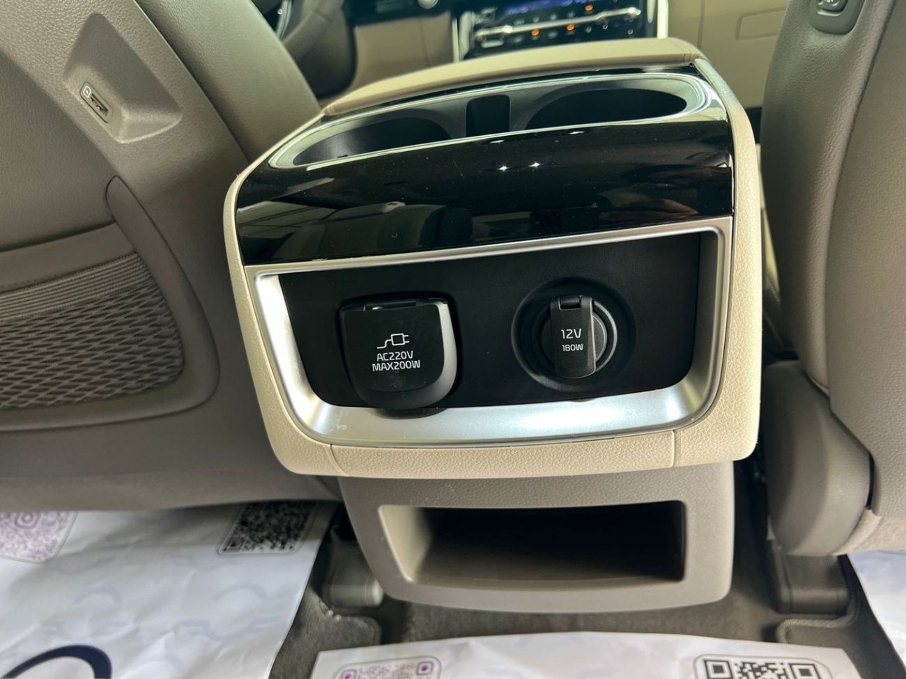 Kia Carnival SXL 3.5L