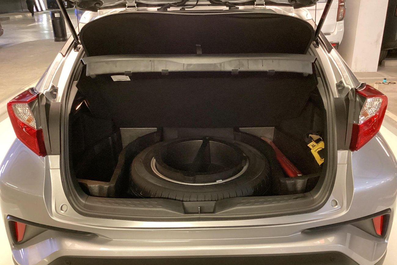 Toyota CHR VX | Guaranteed Warranty | 0 Down Payment