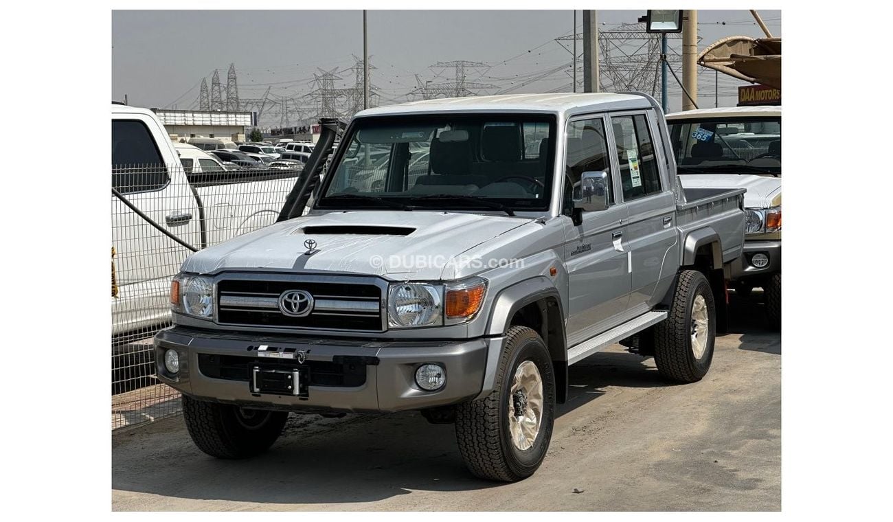 Toyota Land Cruiser Pick Up 79 Double Cab Limited