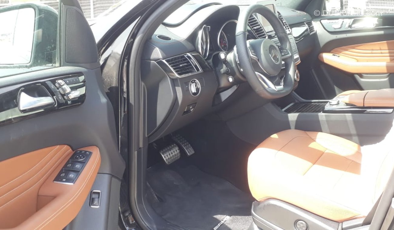 مرسيدس بنز GLE 43 AMG Mercedes GLE 43 Coupe Petrol Automatic Transmission 2019 Model Year