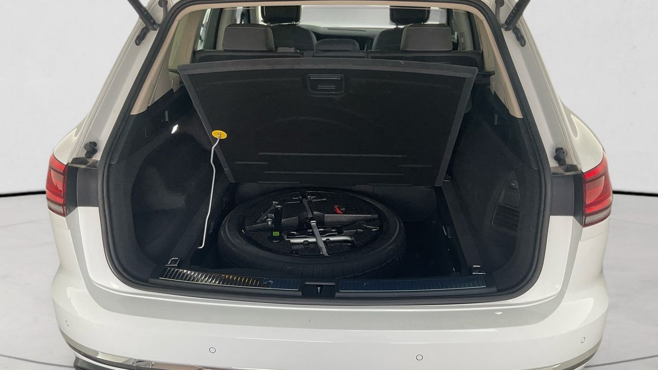 فولكس واجن طوارق Comfortline | upto AED 20,000 Ramadan Discount | شامل الضمان | 0 ﺪﻔﻋﺓ ﺃﻮﻟﻯ