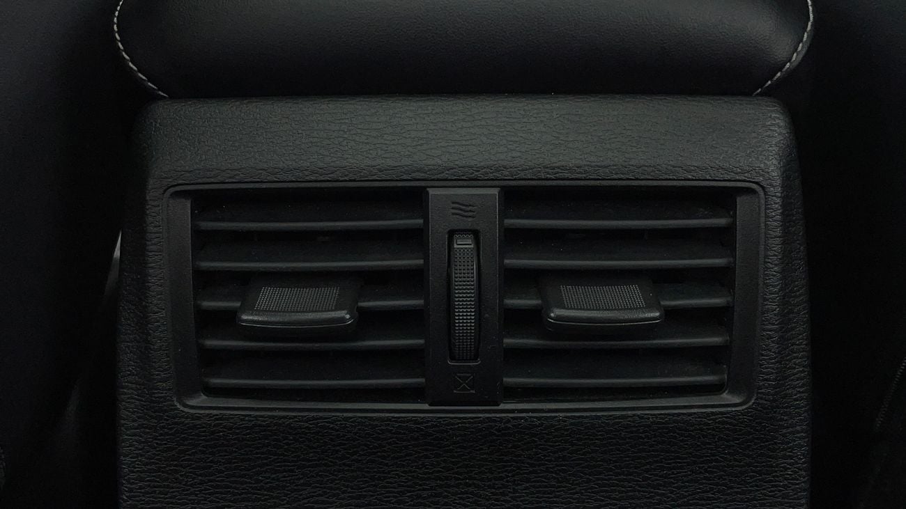 Mitsubishi Outlander HL SYNTHETIC LEATHER SEATS WITH SUNROOF 2.5 | Zero Down Payment | Free Home Test Drive