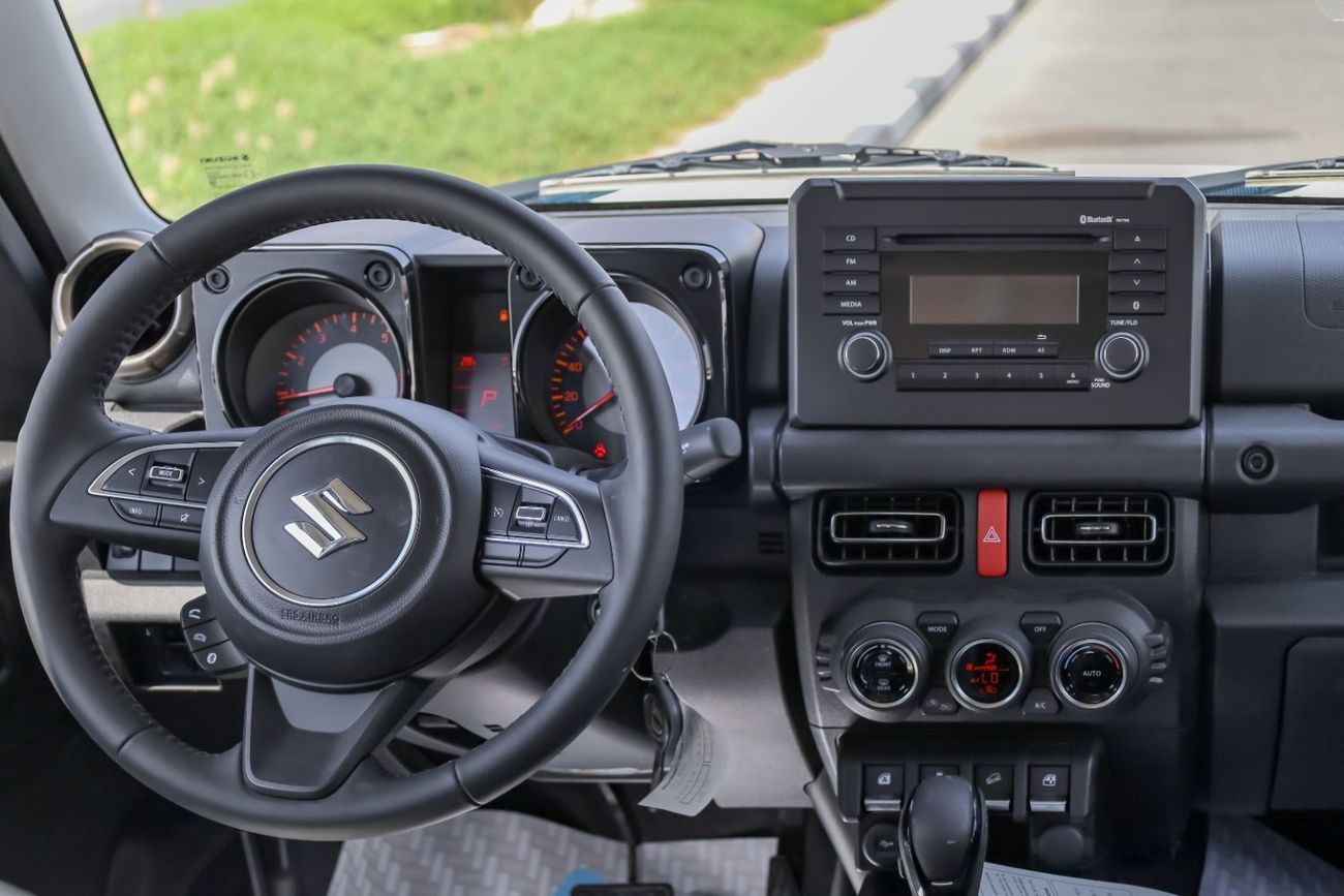Suzuki Jimny GLX 1.5L (3-Doors) GLX 1.5L 3D GCC 1.5L Petrol AT / 3 Doors / Steering Audio Control / For Export On