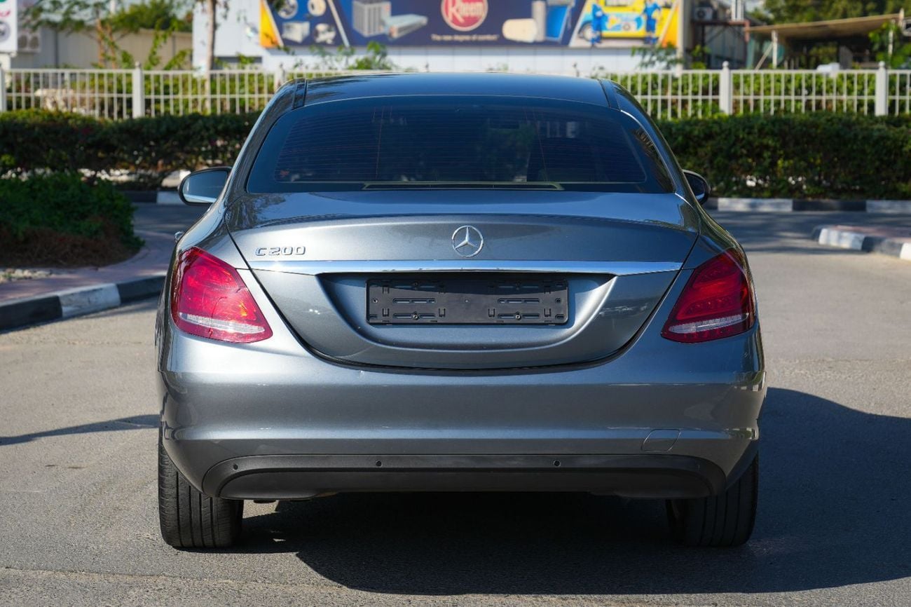 Mercedes Benz C200 2018 KOREAN SPECS!! IMMACULATE CONDITION