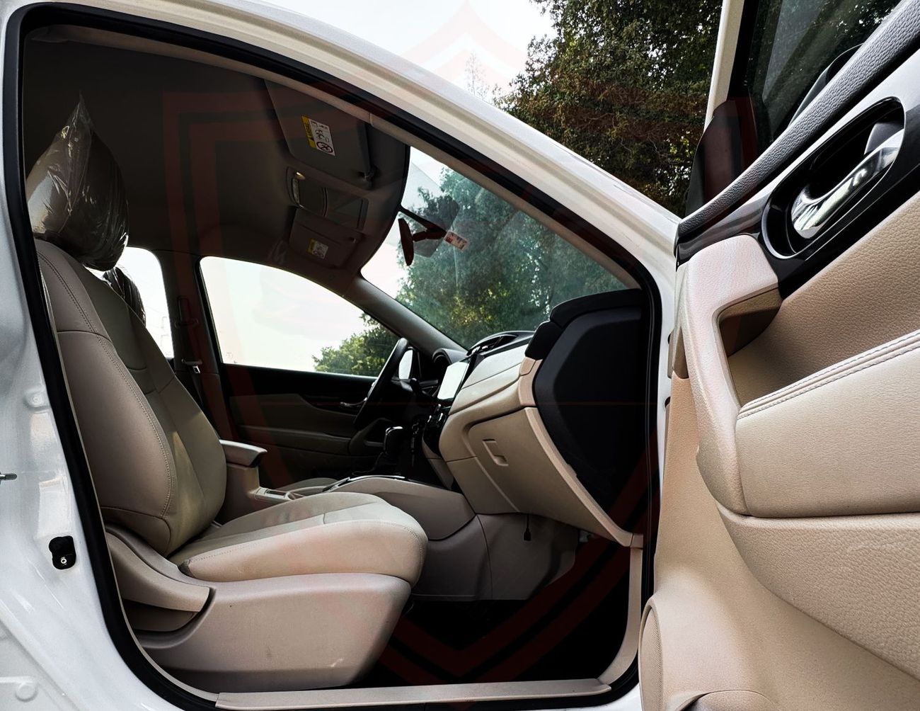 نيسان إكس تريل نيسان إكس تريل | ٢.٥ لتر | ٢٠٢٢ | خليجي | خالية من الحوادث | بحالة ممتازة | 940 شهرياً