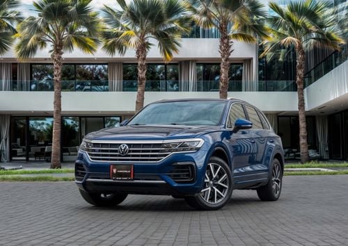 Volkswagen Touareg TOUAREG R-LINE | 3,290 P.M | 0% Downpayment | Volkswagen Warranty!