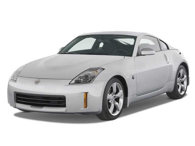 نيسان 350Z cover - Front Left Angled