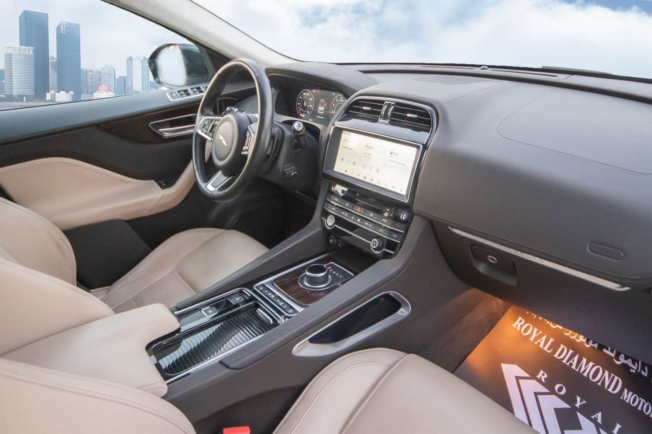 Jaguar F-PACE Prestige 2.0L | Under Warranty