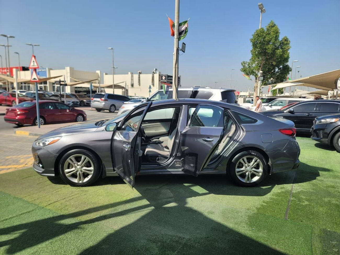 Hyundai Sonata Limited 2.4L