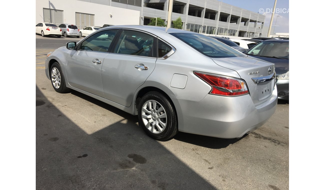 Nissan Altima we offer : * Car finance services on banks * Extended warranty * Registration / export services