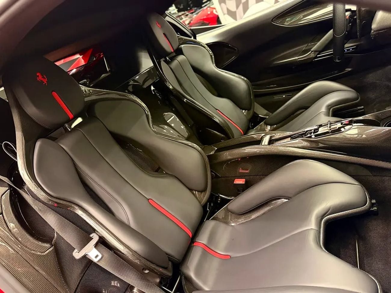Ferrari SF90 SF90 ASSETO FIORANO BRAND