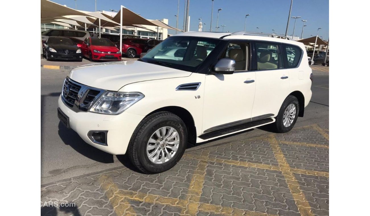 Nissan Patrol 2015 SE gcc very celen car for sale