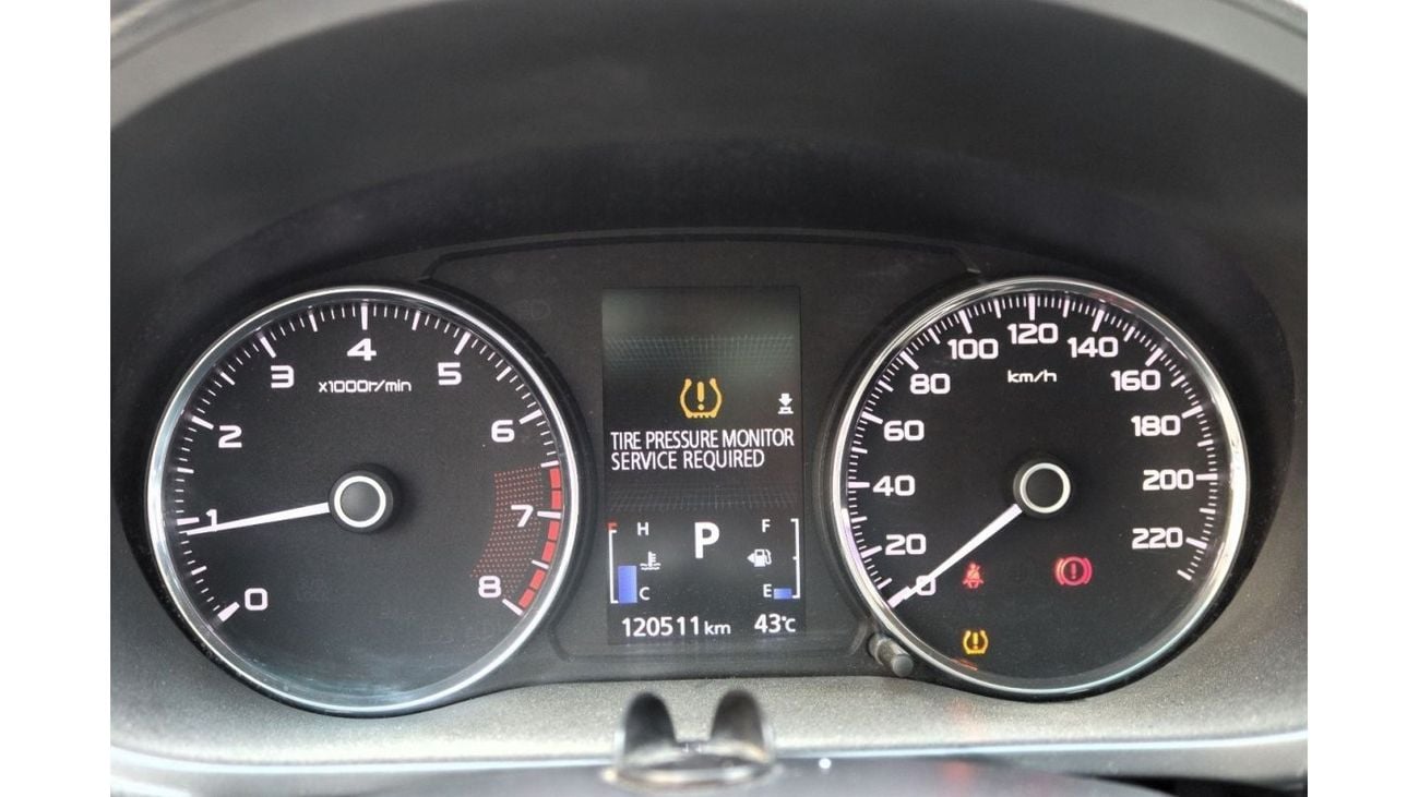 Mitsubishi Montero GLX ACCIDENTS FREE - GCC - ENGINE 3000 CC - PERFECT CONDITION INSIDE OUT