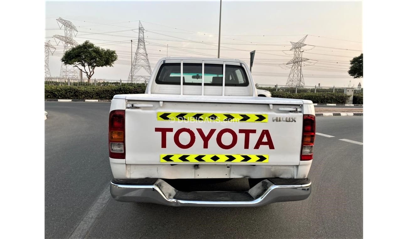 Toyota Hilux TOYOTA HILUX 4X4 DIESEL DOUBLE CABIN 2007 GULF SPACE