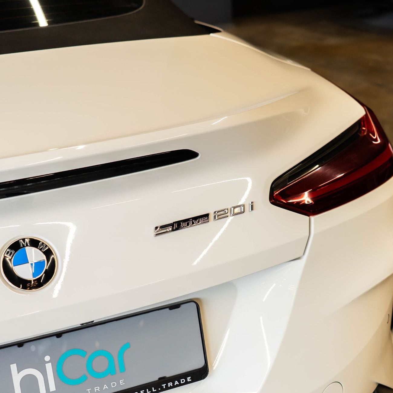 بي أم دبليو Z4 sDrive 20i M SPORT sDrive 20i M SPORT