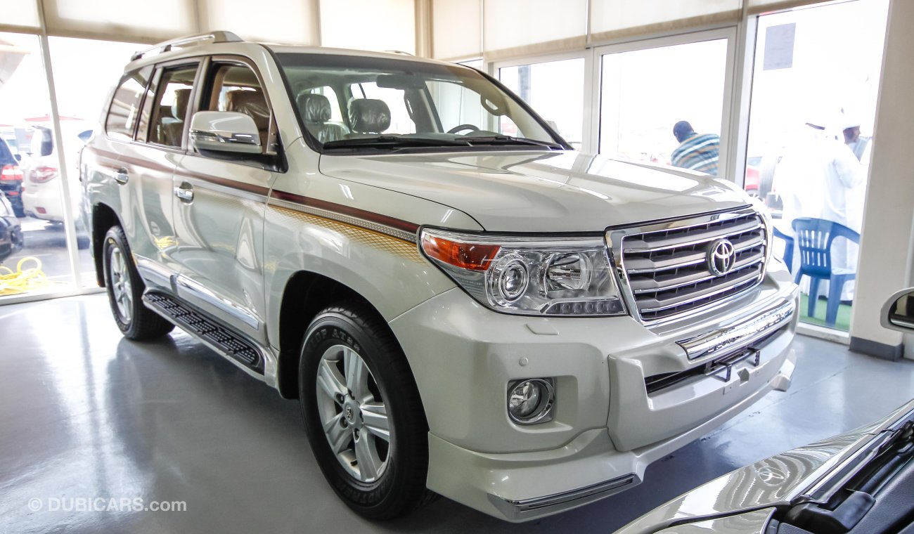 Toyota Land Cruiser GXR V6