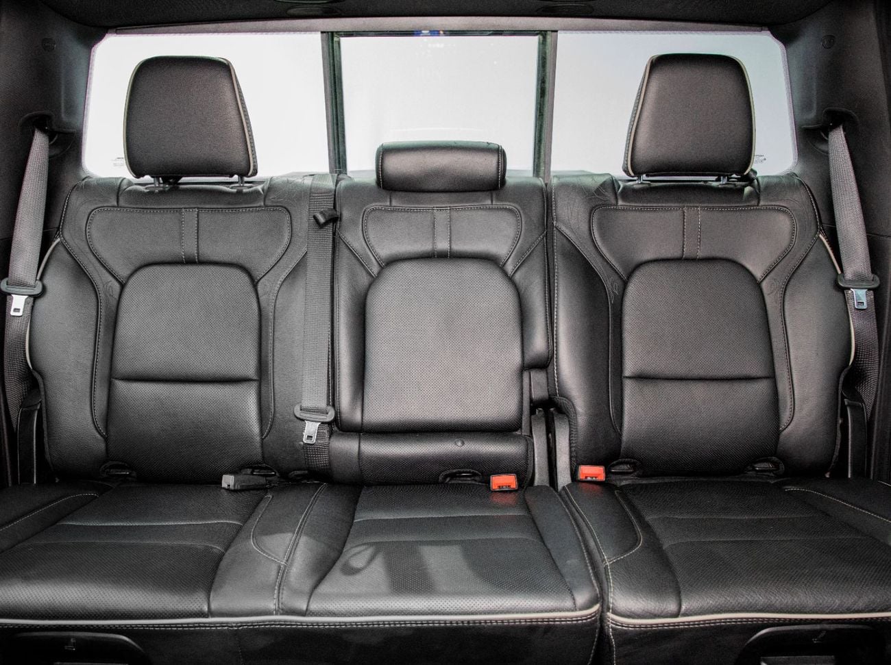 Dodge Ram Van Limited