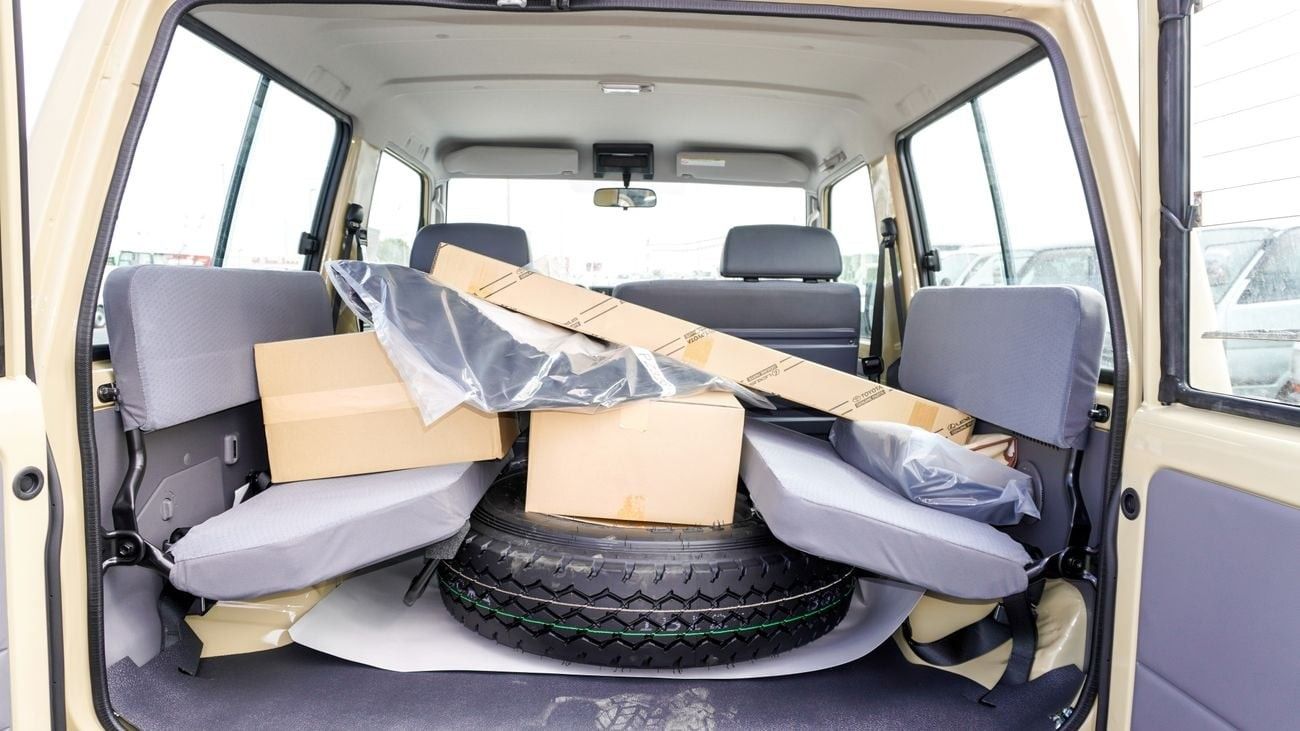 Toyota Land Cruiser 70 4.0 L V6