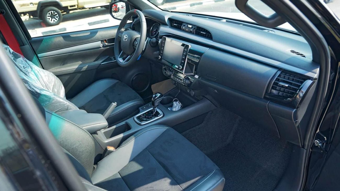 Toyota Hilux 4.0 GR-S AT 4WD  2026 MODEL