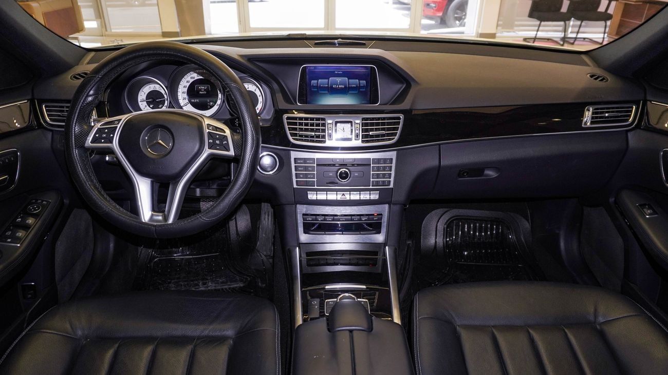 Mercedes-Benz E300 E300