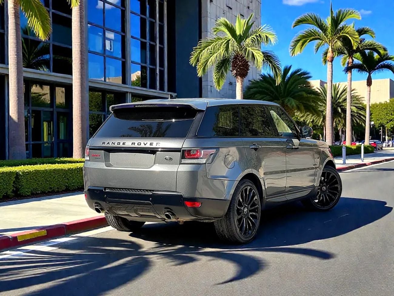 Land Rover Range Rover Sport 1,620 EMI PM | | HSE | WELL MAINTAINED