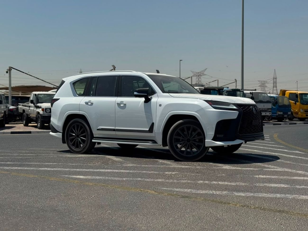Lexus LX700h F SPORT
