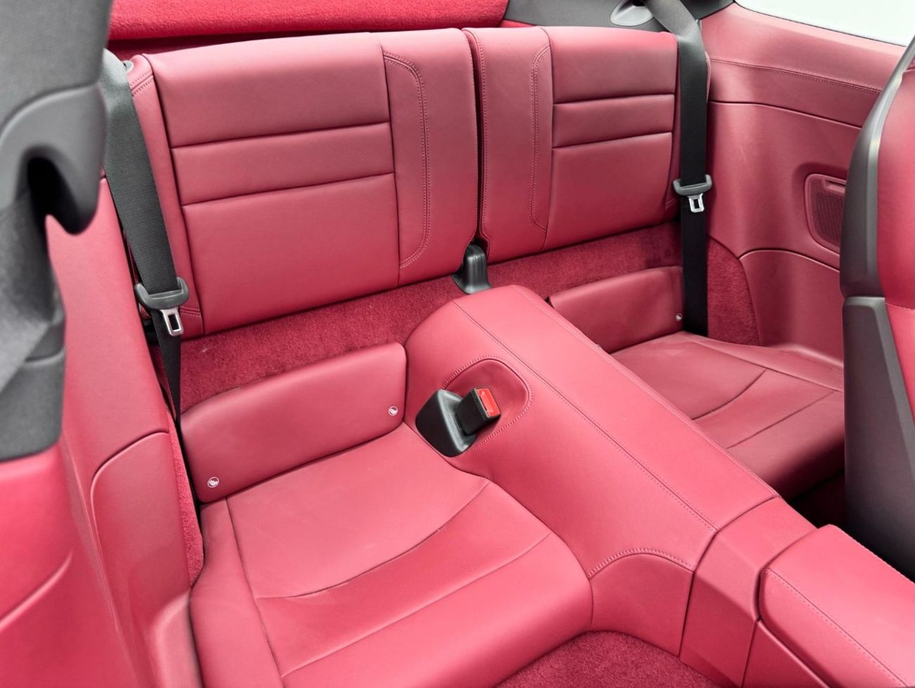 بورش 911 2025 Porsche 911 Carrera 992.2 New Shape With Aerokit, Brand New 0 KM, 2 Years Porsche Warranty, GCC