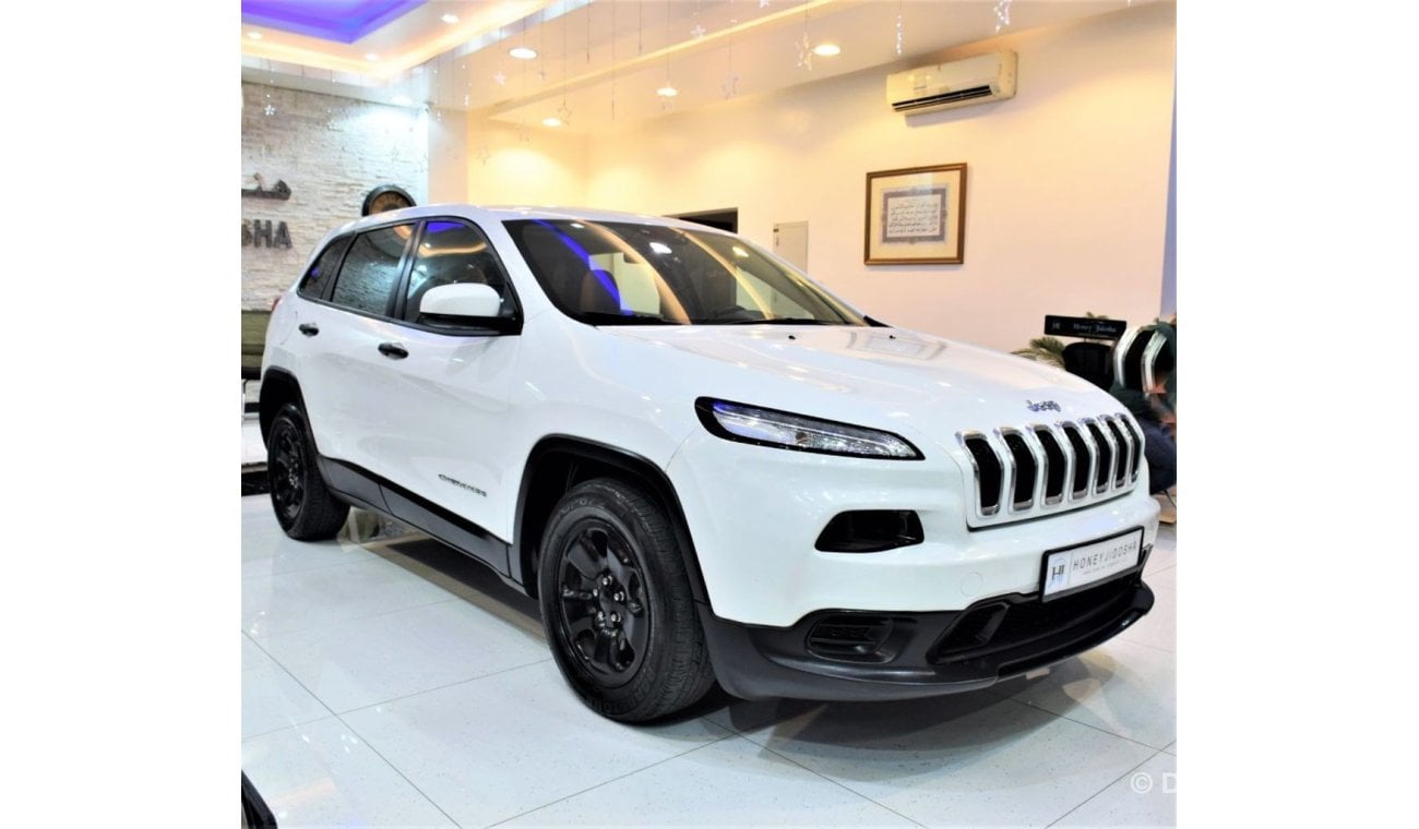 جيب شيروكي TECH THAT GOES WHEREVER YOU GO JEEP Cherokee SPORT 2016 Model!! in White Color! GCC Specs