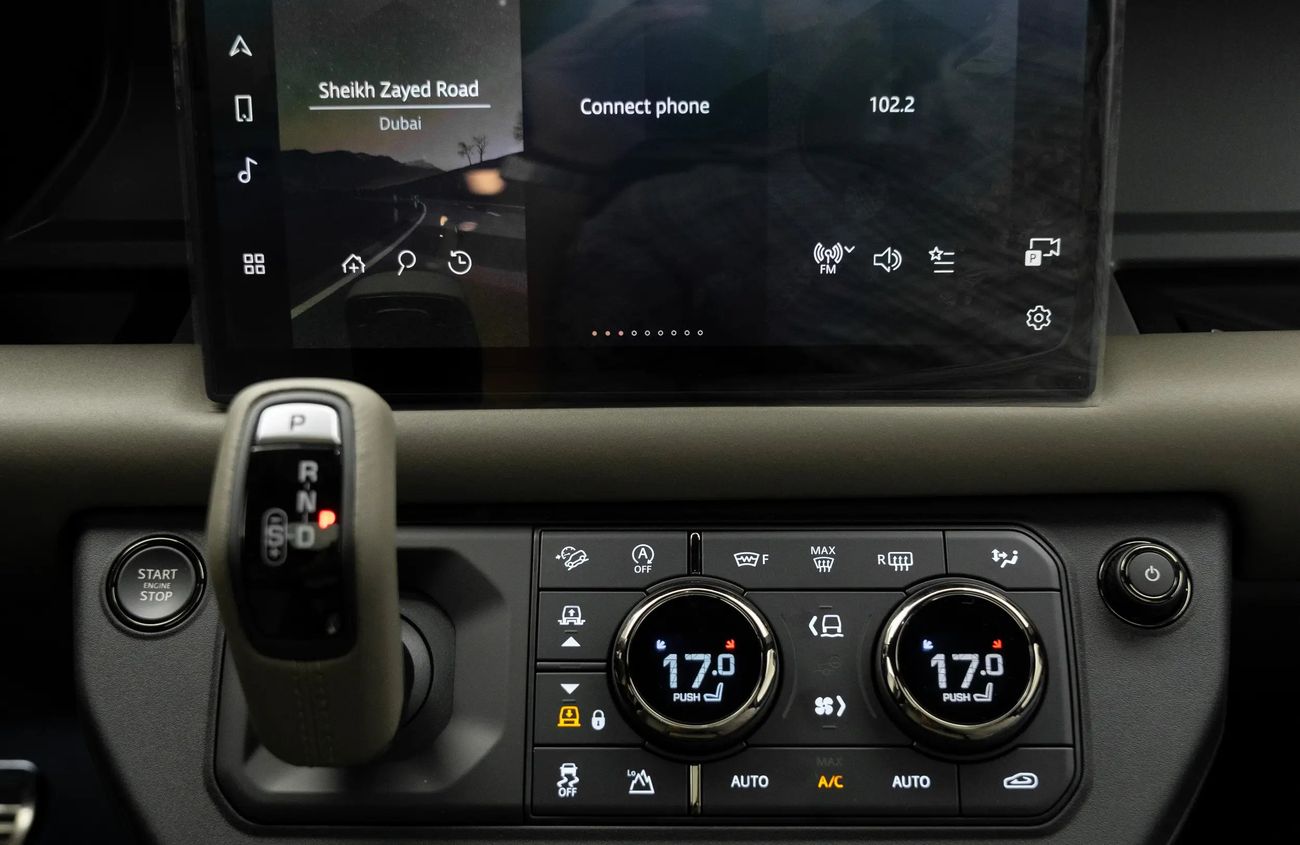 Land Rover Defender 4.4L V8 Twin-Turbo Mild Hybrid Engine