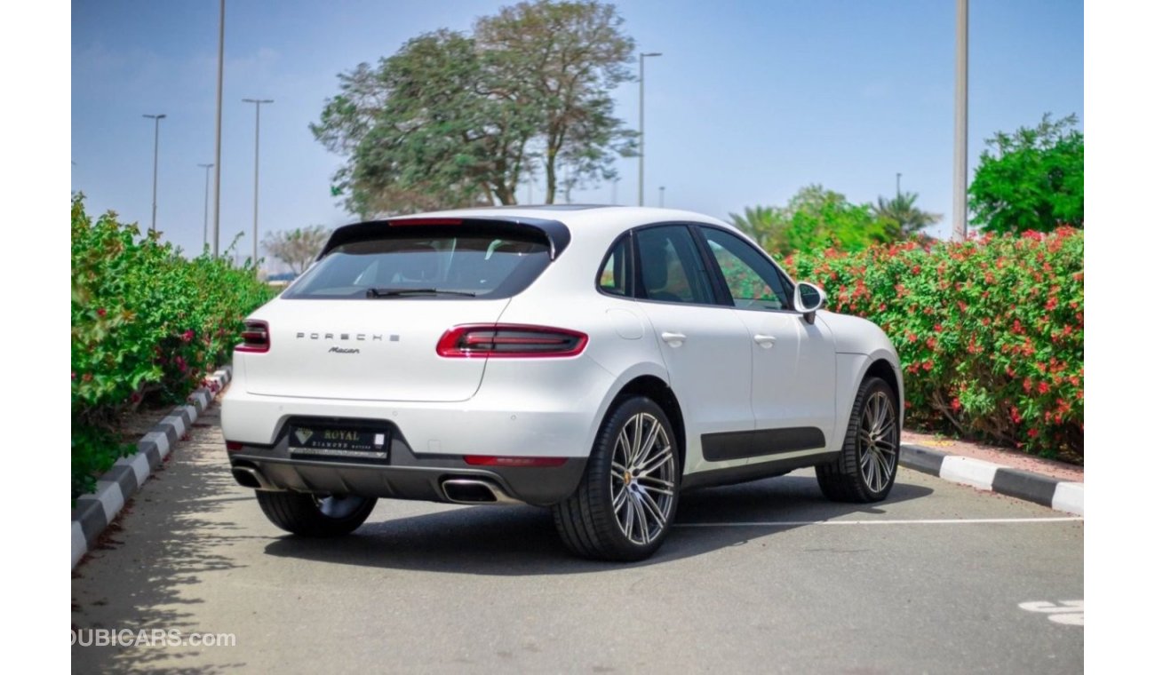 Porsche Macan Std Porsche Macam 2018 GCC Under Warranty From Agency