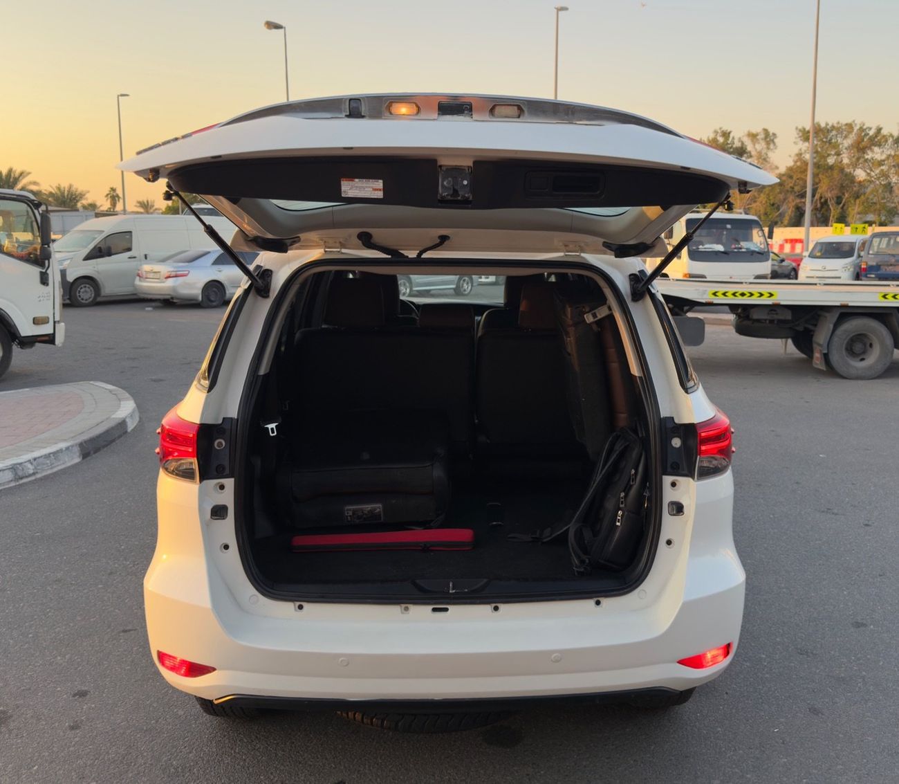 Toyota Fortuner GXR 4.0L (278 HP)