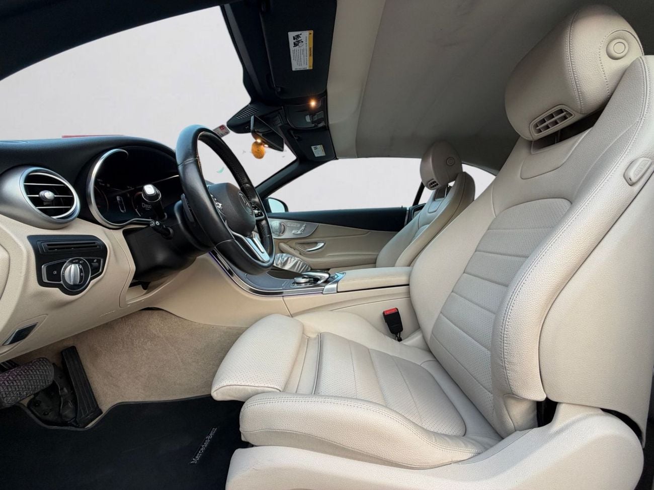 Mercedes Benz C300 AMG AED 1,440 P.M | 0% DOWN PAYMENT | MERCEDES-BENZ C300 COUPE | 2021 | AMERICAN SPECS
