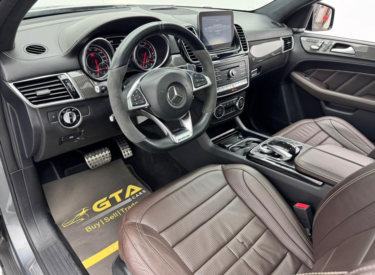Mercedes-Benz GLE 63 S AMG Coupe 2017 Mercedes-Benz GLE 63 S AMG 4Matic Coupe, Full Service History, Excellent Condition, GCC
