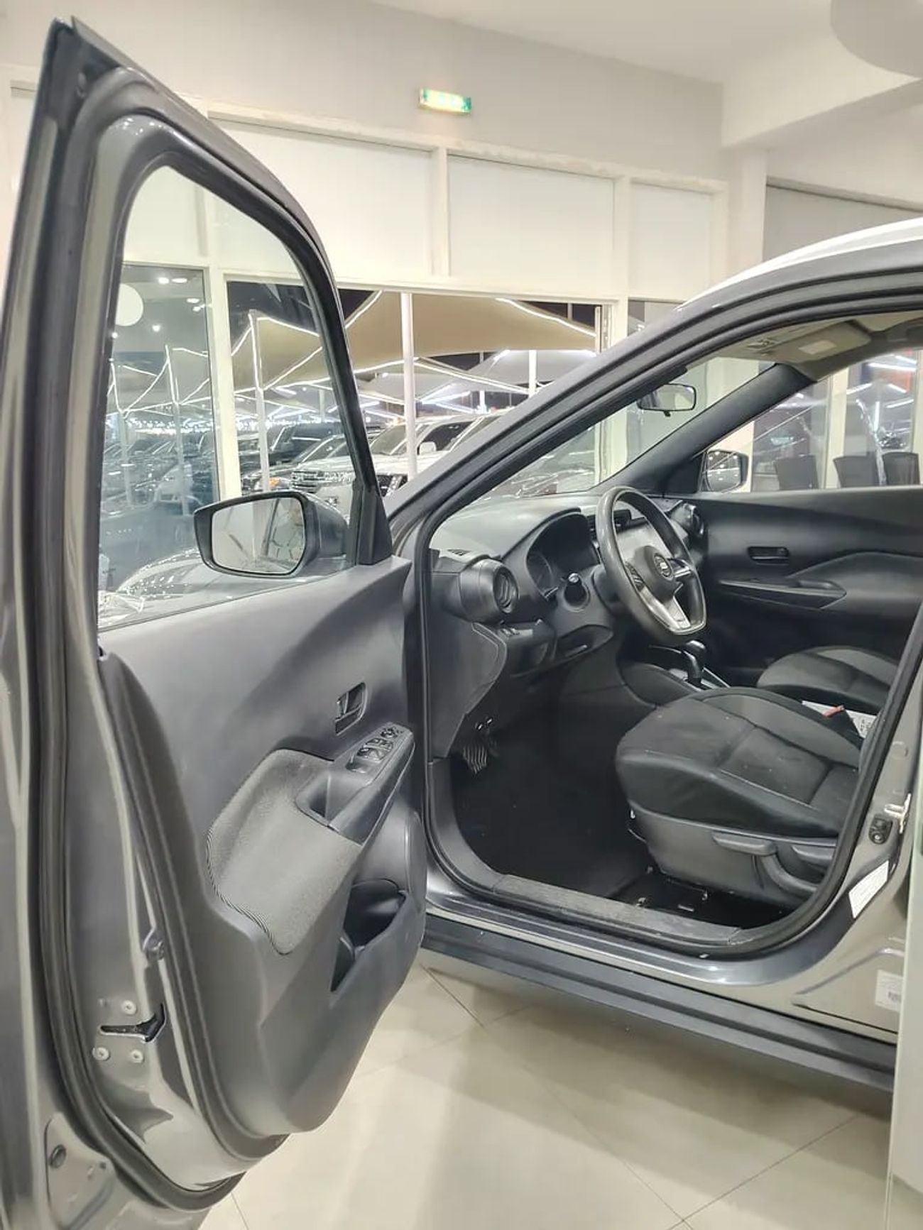 Nissan Kicks SL 1.6L GCC