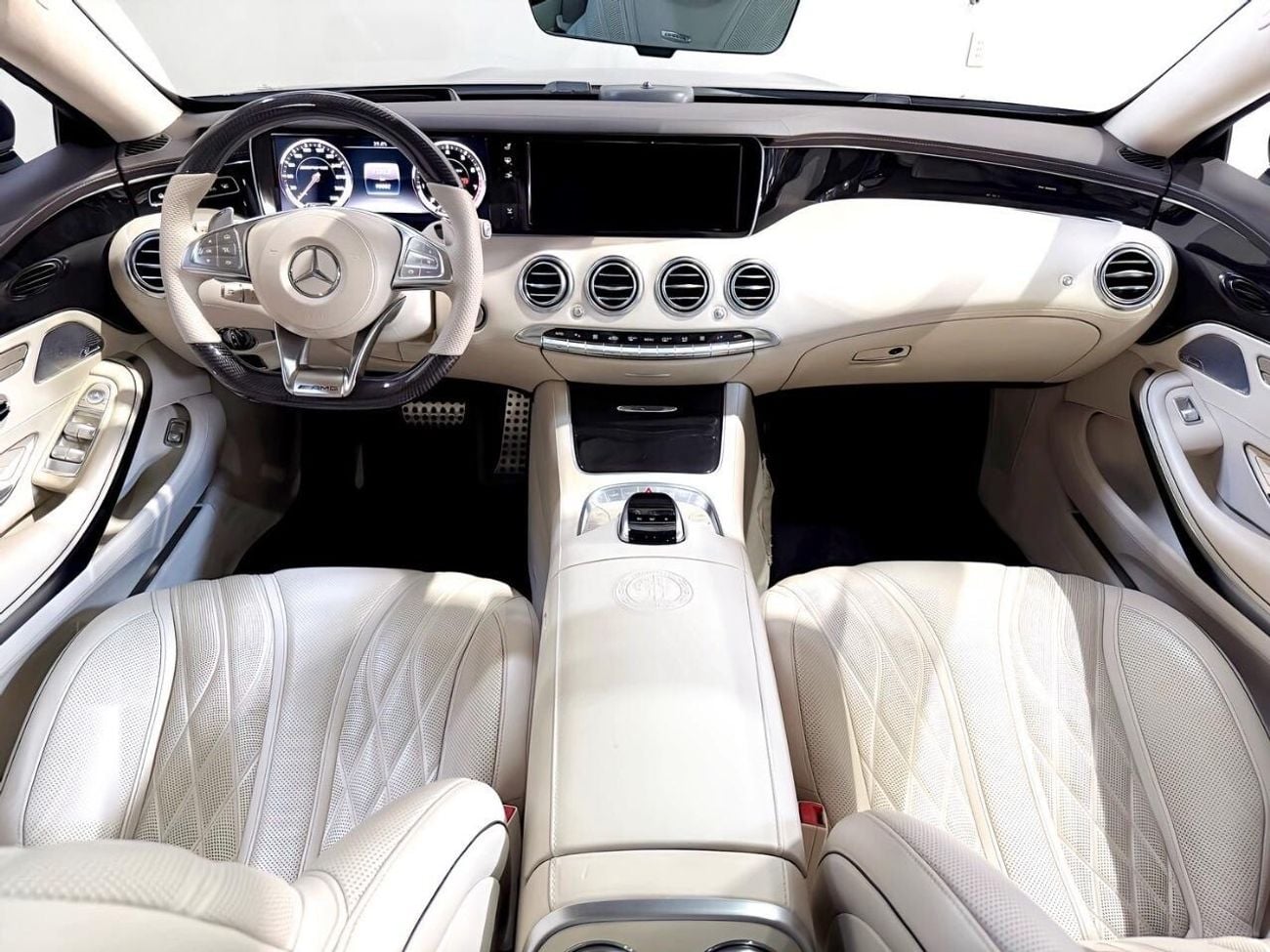 Mercedes Benz S63 AMG