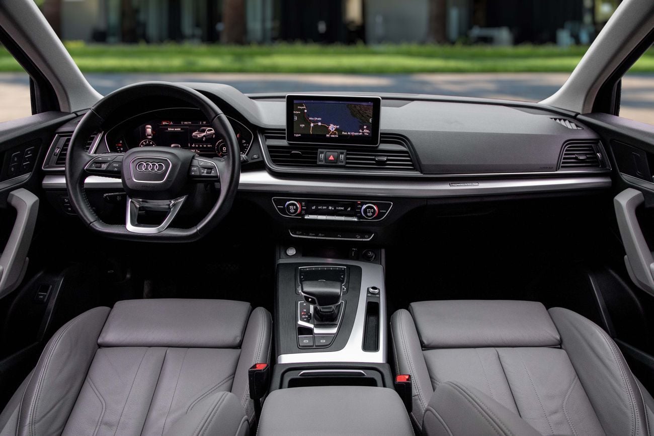 Audi Q5 Q5 45TFSI S LINE | 2,096 P.M | 0% Downpayment | Audi Service History!