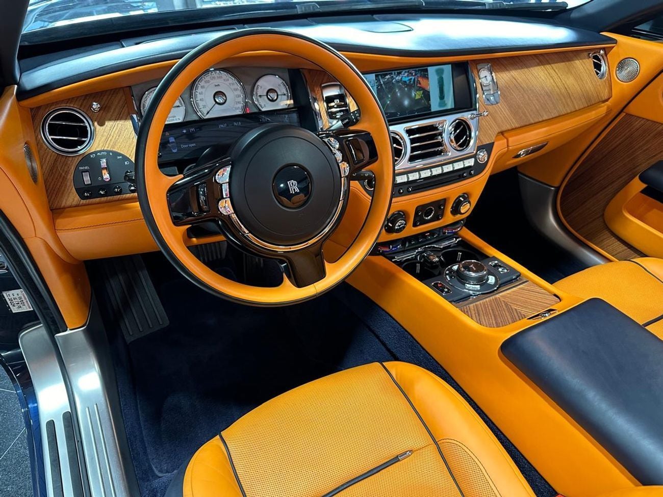 Rolls Royce Dawn
