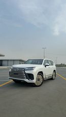 Lexus LX600 SIGNATURE omani spec with park and soft door | GCC Specs | Brand